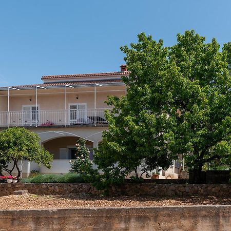 Apartments Fani Trogir Exterior photo