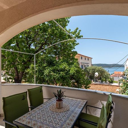 Apartments Fani Trogir Exterior photo