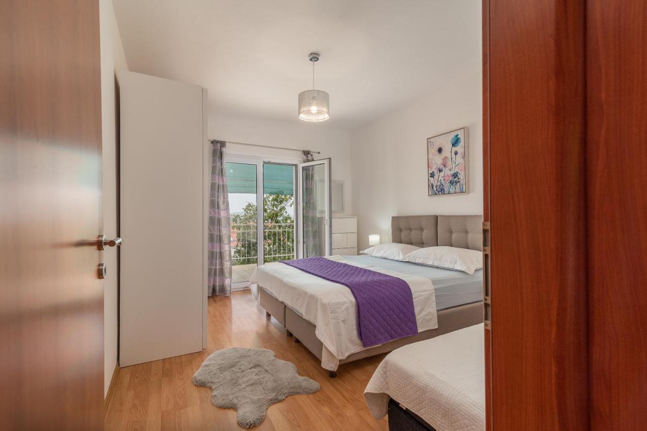 Apartments Fani Trogir Exterior photo